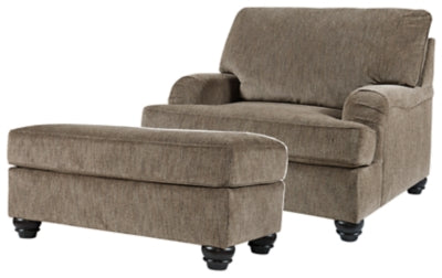 Braemar Benchcraft 2-Piece Chair & Ottoman Set