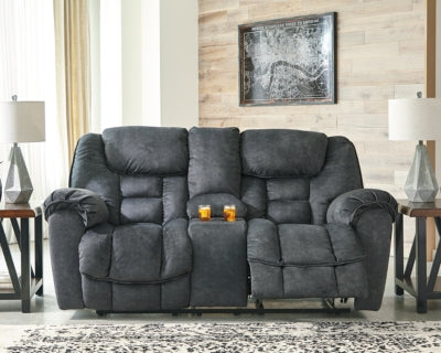 Capehorn Signature Design by Ashley Loveseat