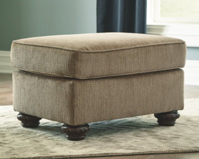 Briaroaks Benchcraft Ottoman