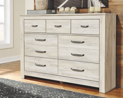 Bellaby Signature Design by Ashley Dresser